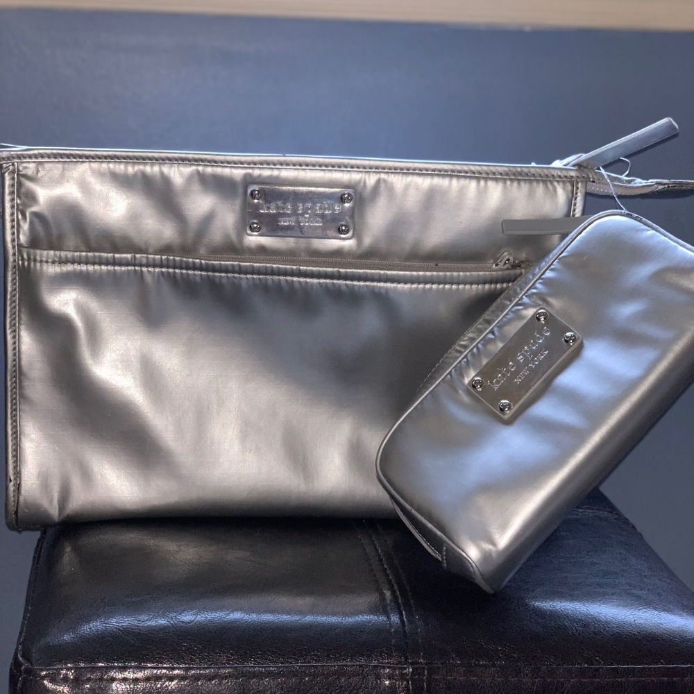 Kate spade ♠️ Traveling case w/ make-up pouch